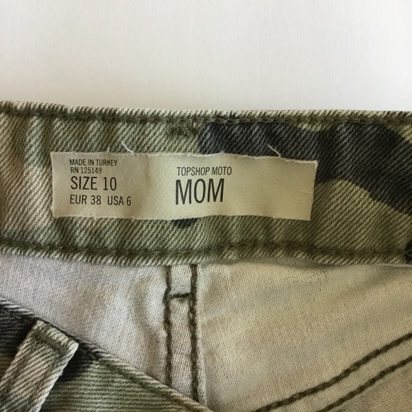 Topshop Moto Mom Camo Shorts Size 6 - Picture 3 of 8